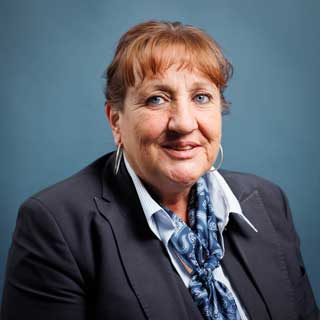 Karin-verzorger-Barbara-Uitvaartverzorging